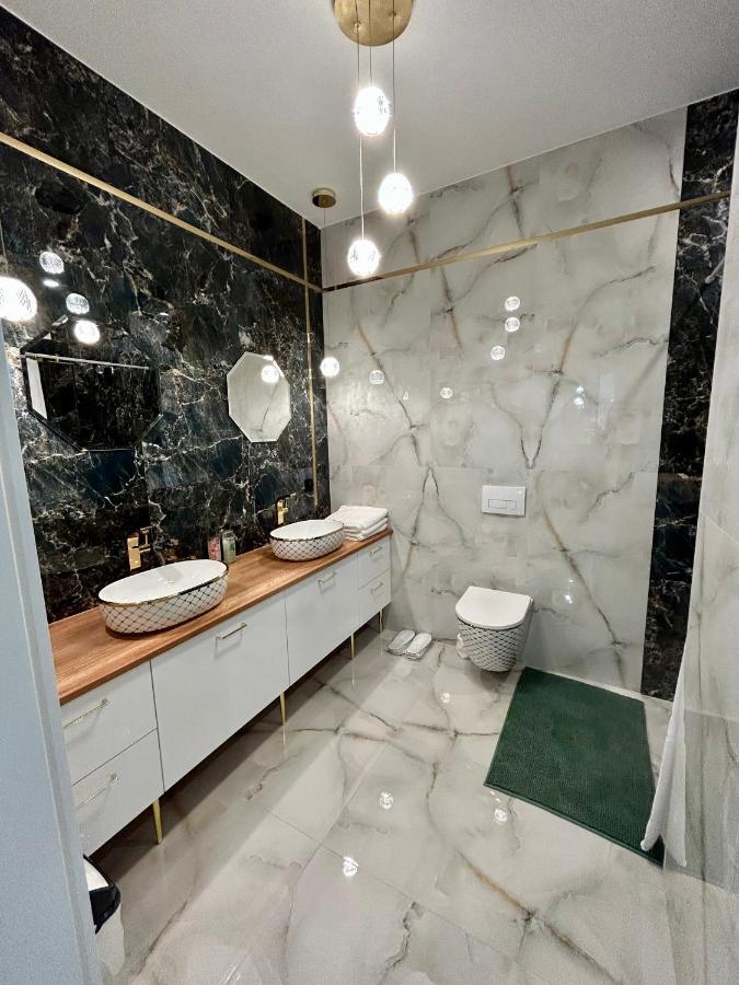 Premium Exclusive Suite Nowy Dwór Mazowiecki المظهر الخارجي الصورة